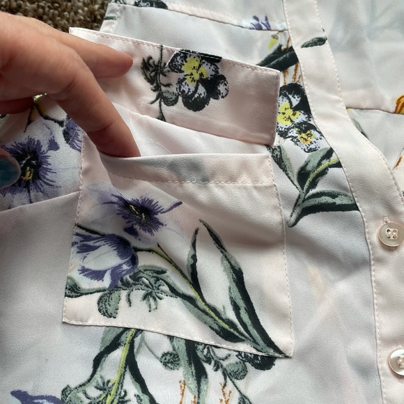 🎉3/$15🎉 soho NY&C Light Pink Professional Blouse - Picture 4 of 7